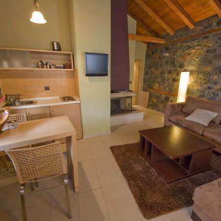 Onar Guesthouse بالايوس أجيوس أثناسيوس المظهر الخارجي الصورة